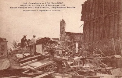 Photographie représentant les dégâts du cyclone de 1928 à Pointe-à-Pitre